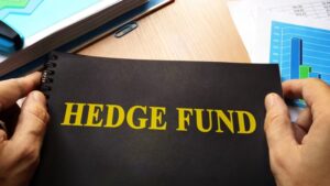 Hedge Fund Explained for Traders: Strategies, Risks, and Real-World Applications