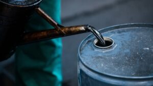 How to trade oil during geopolitical shocks - ultima markets